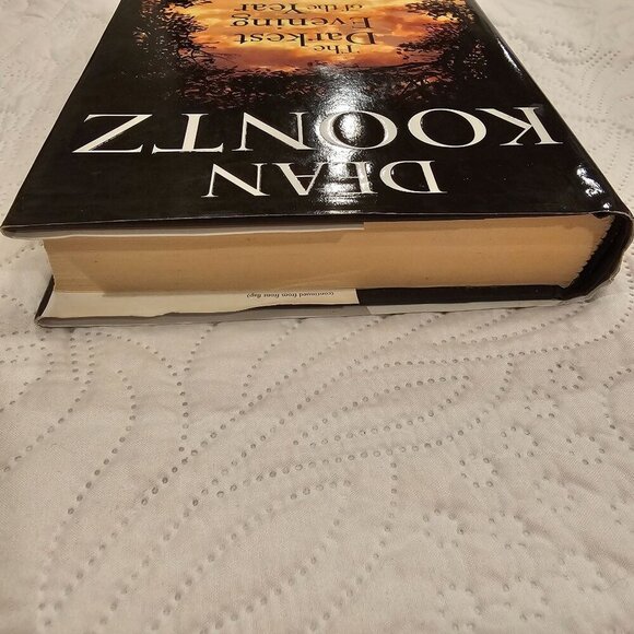 Dean Koontz "The Darkest Evening Of The Year" Hardcover 2007 Bantam Book - Picture 9 of 10